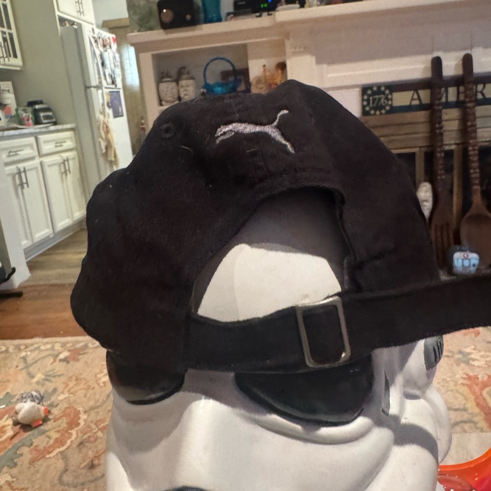 Puma Black Cap with Gray Logo❤️ - Picture 3 of 4